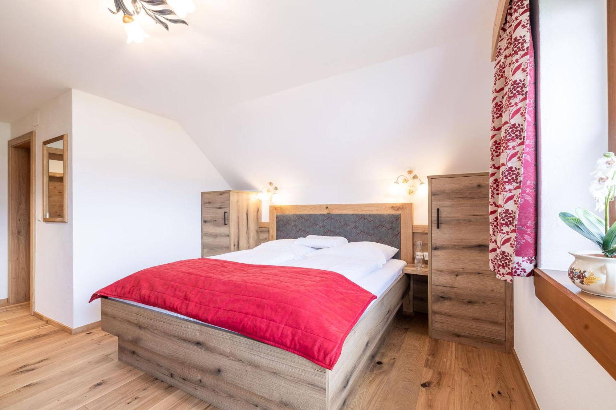 Oerglwirt Ferienwelt - Hotel Post Oerglwirt Mariapfarr Room photo